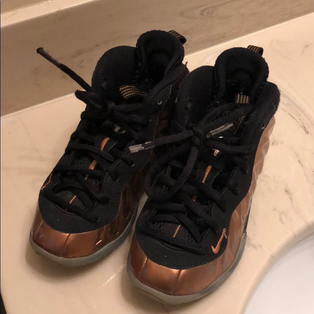 Preschool foamposites cooper size. 10.5 kids